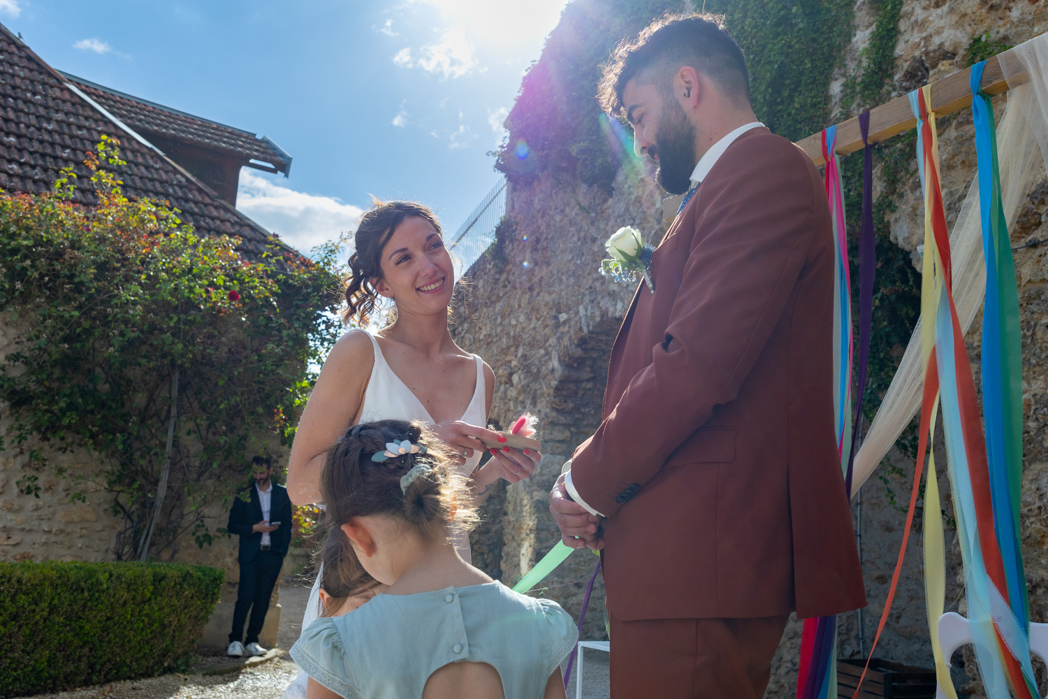 Pourquoi choisir un photographe de mariage au style naturel ?
